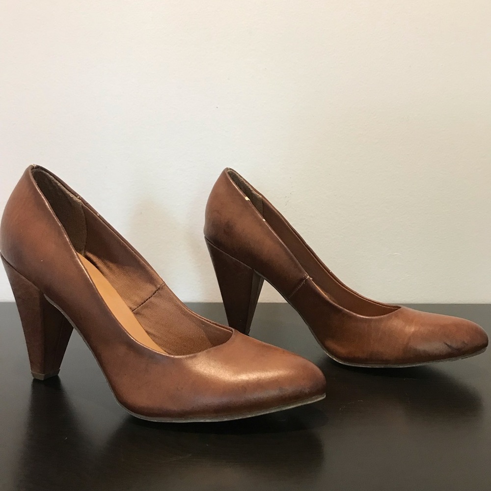 Call it Spring high heel shoes